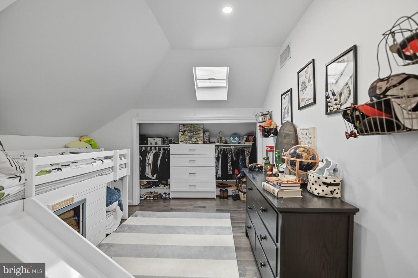 9105 Ewell Street photo 66