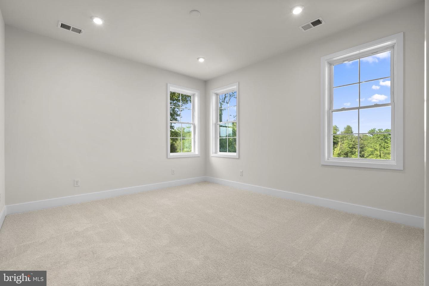 1 Grant Avenue #taylor 28-R2 photo 17