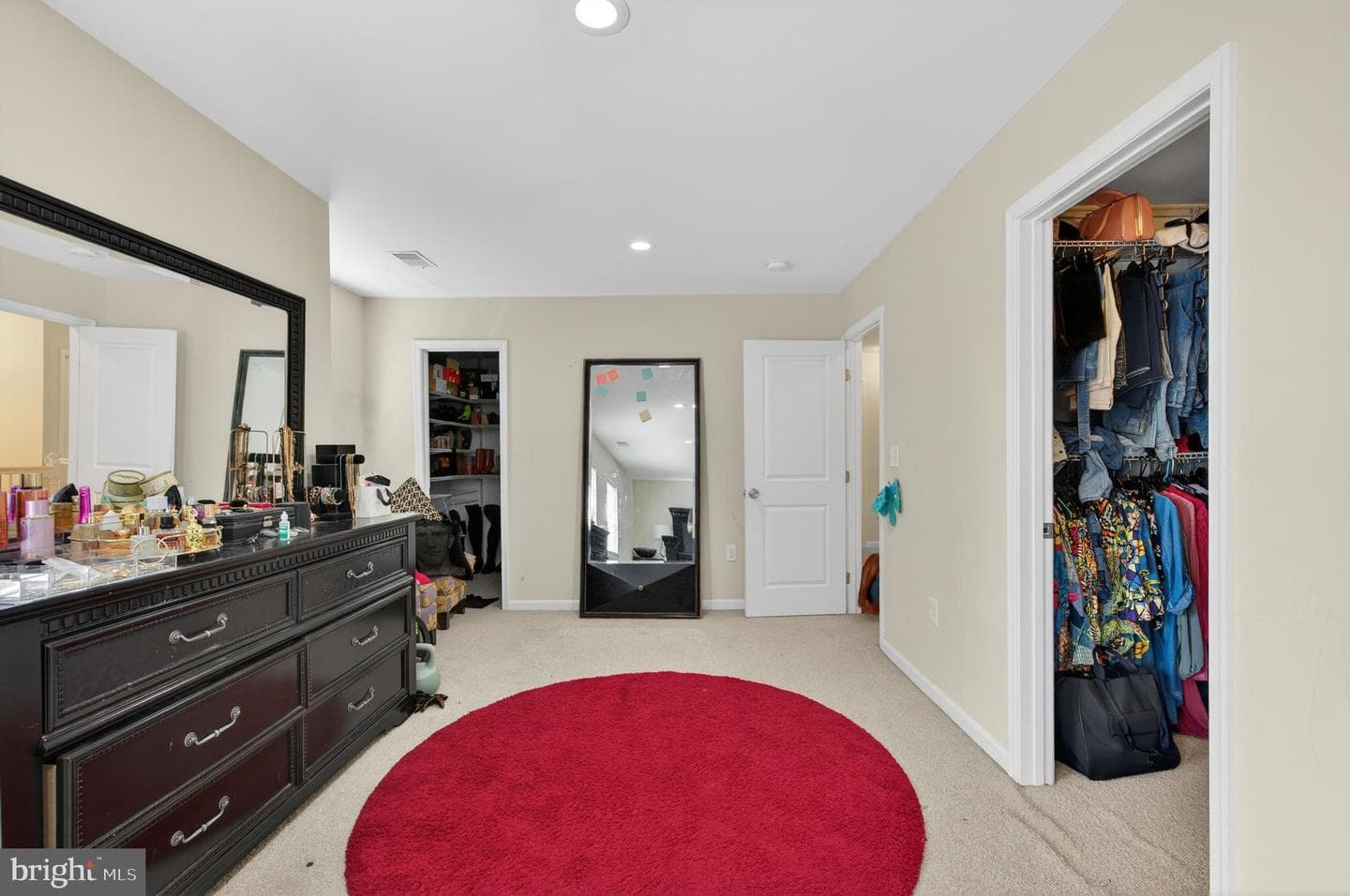 9525 Mckinley Avenue photo 32