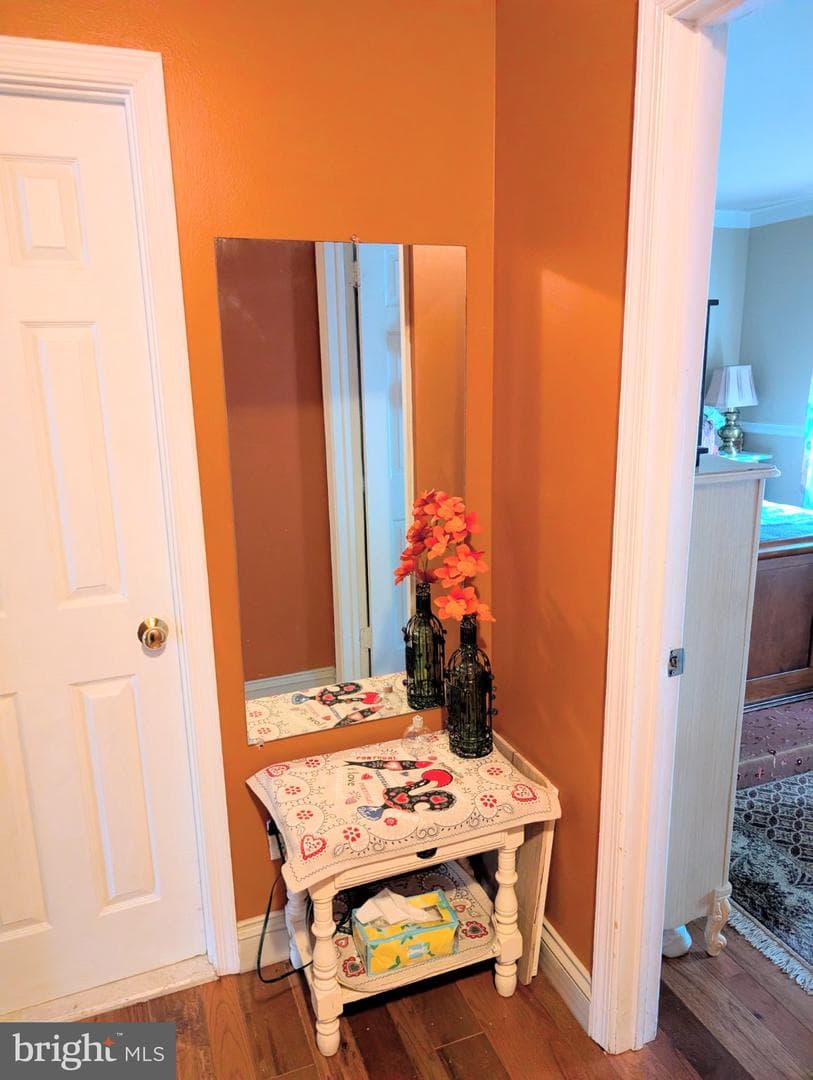 9824 Town Lane photo 20
