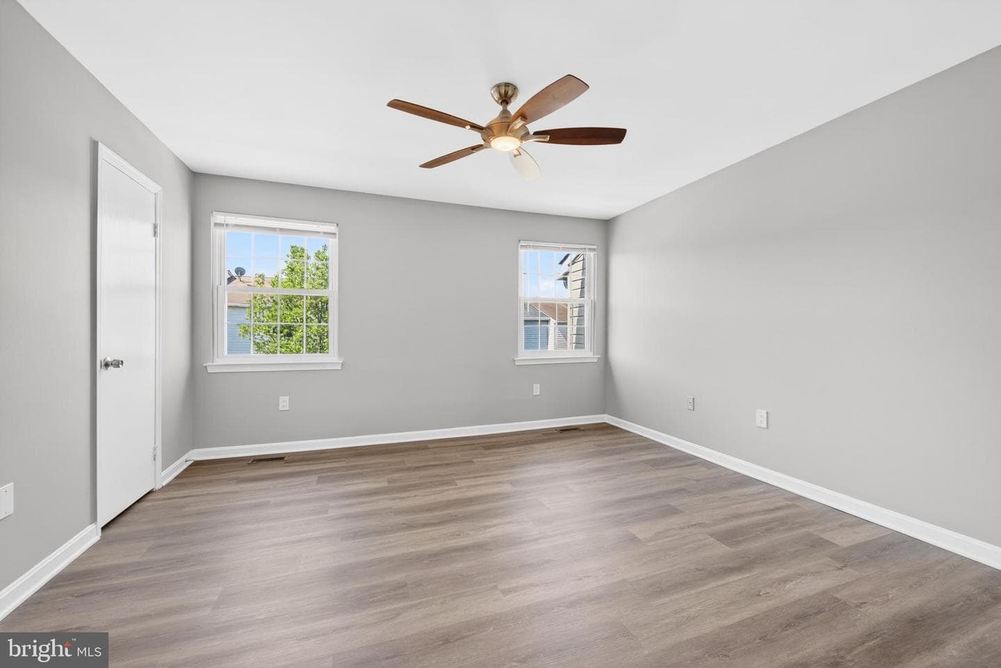 8418 Mckenzie Circle photo 15