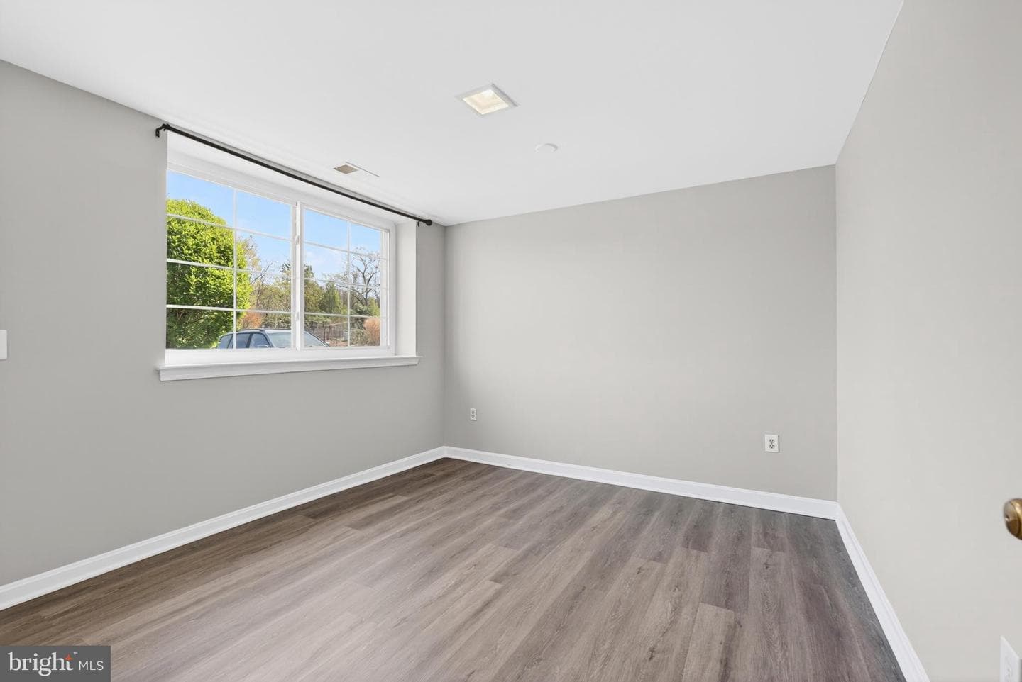 8418 Mckenzie Circle photo 25