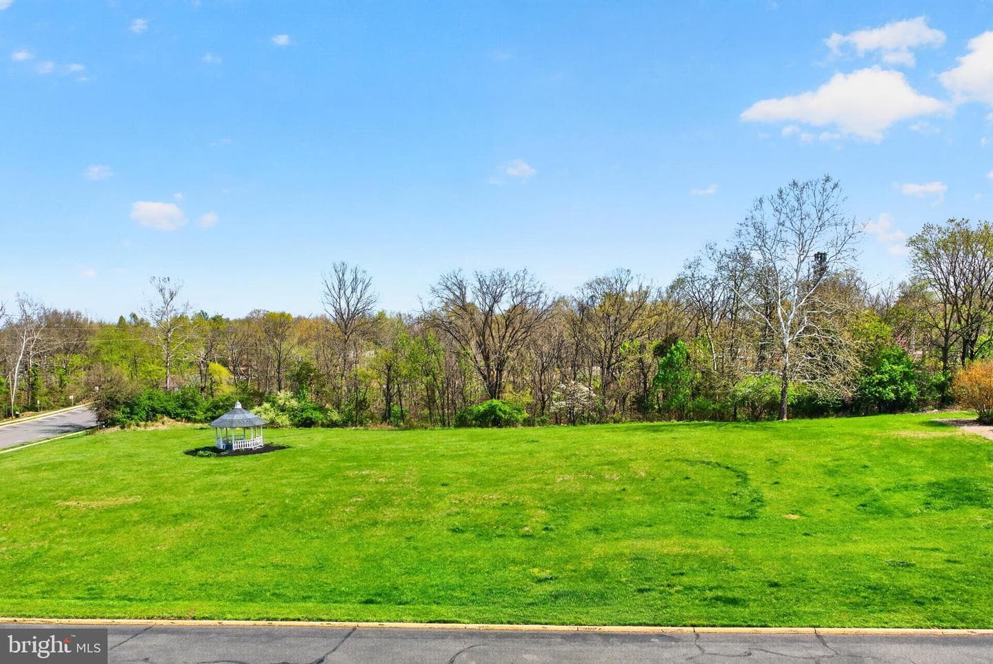 8418 Mckenzie Circle photo 32