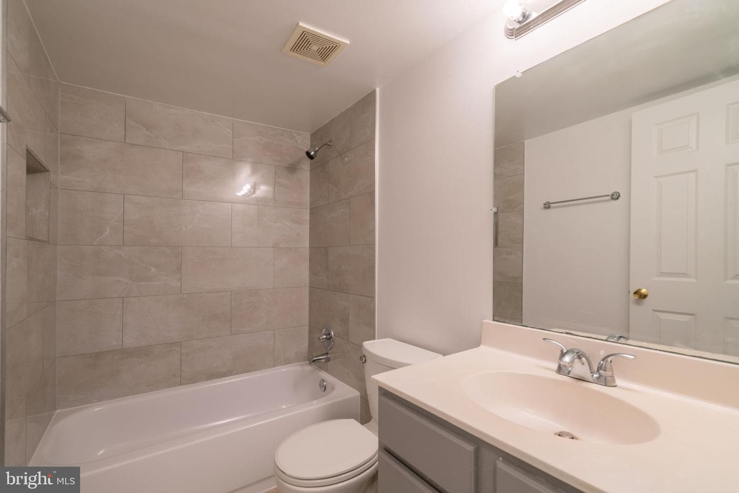 10287 Calypso Drive photo 19