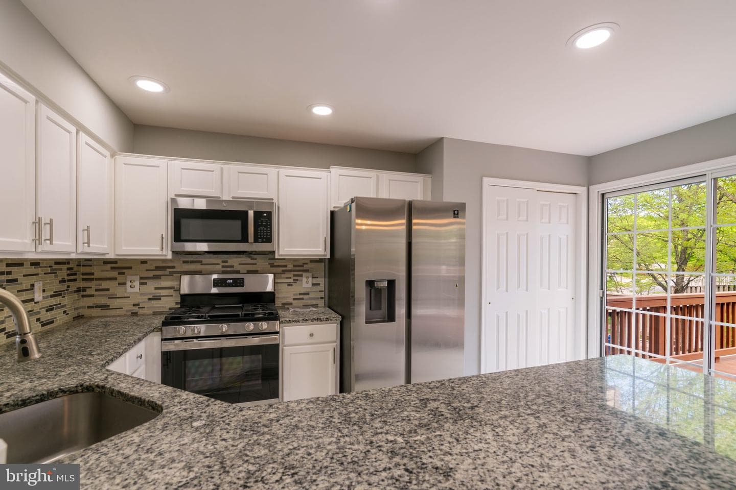 10287 Calypso Drive photo 40