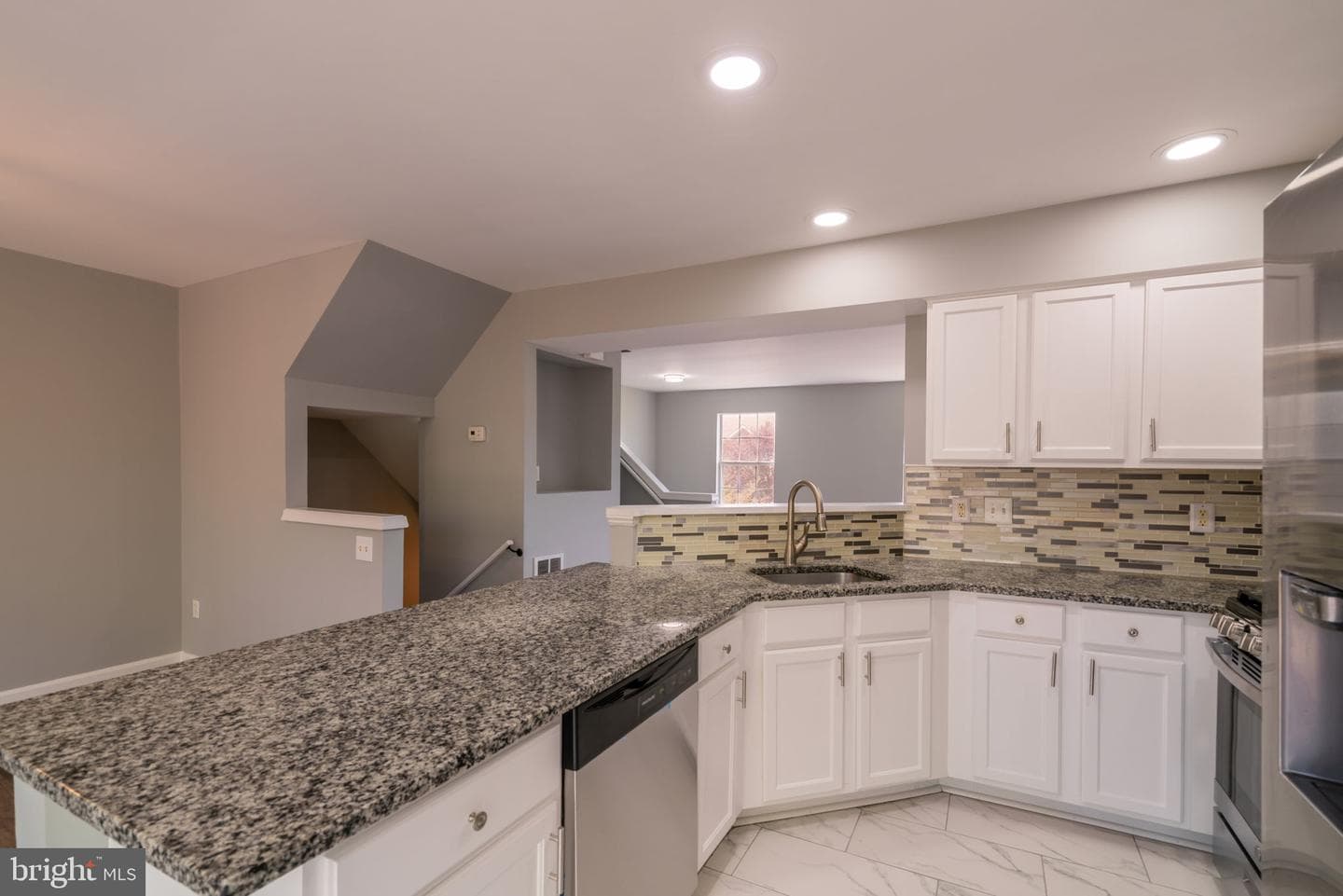 10287 Calypso Drive photo 43