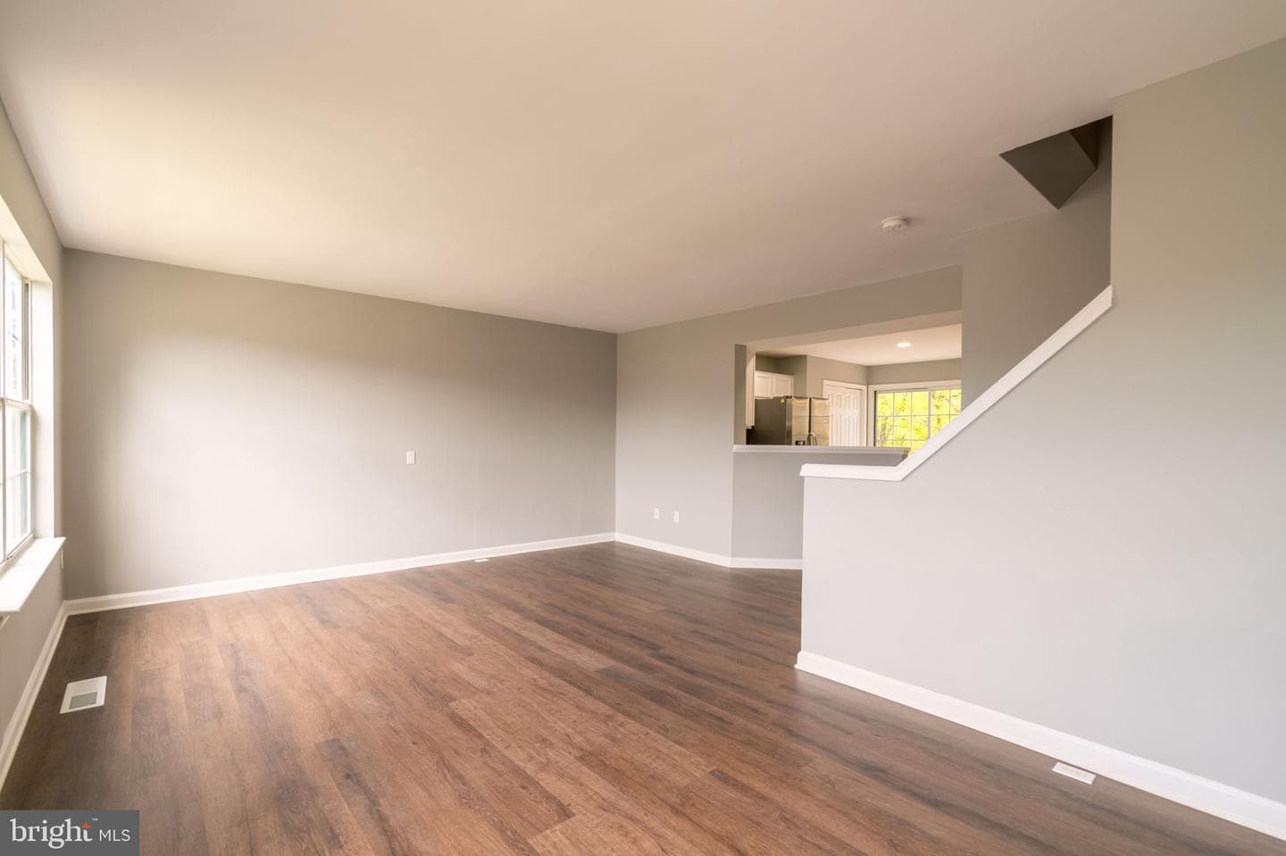 10287 Calypso Drive photo 8