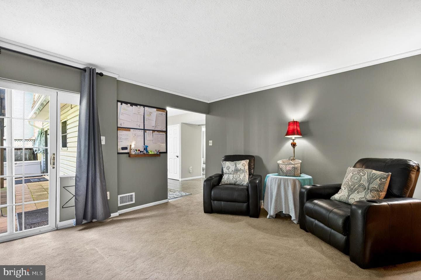 8745 Country Lane photo 26