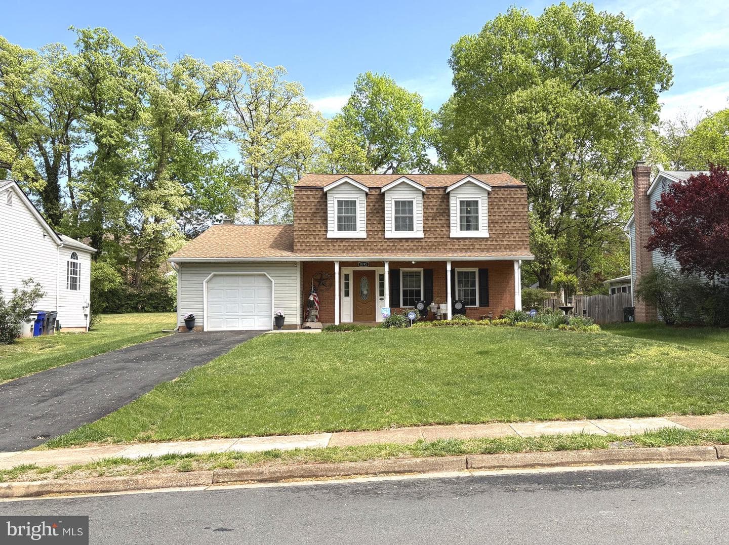 8745 Country Lane photo 3