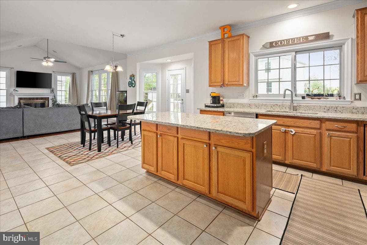 10193 Wistlewood Court photo 11