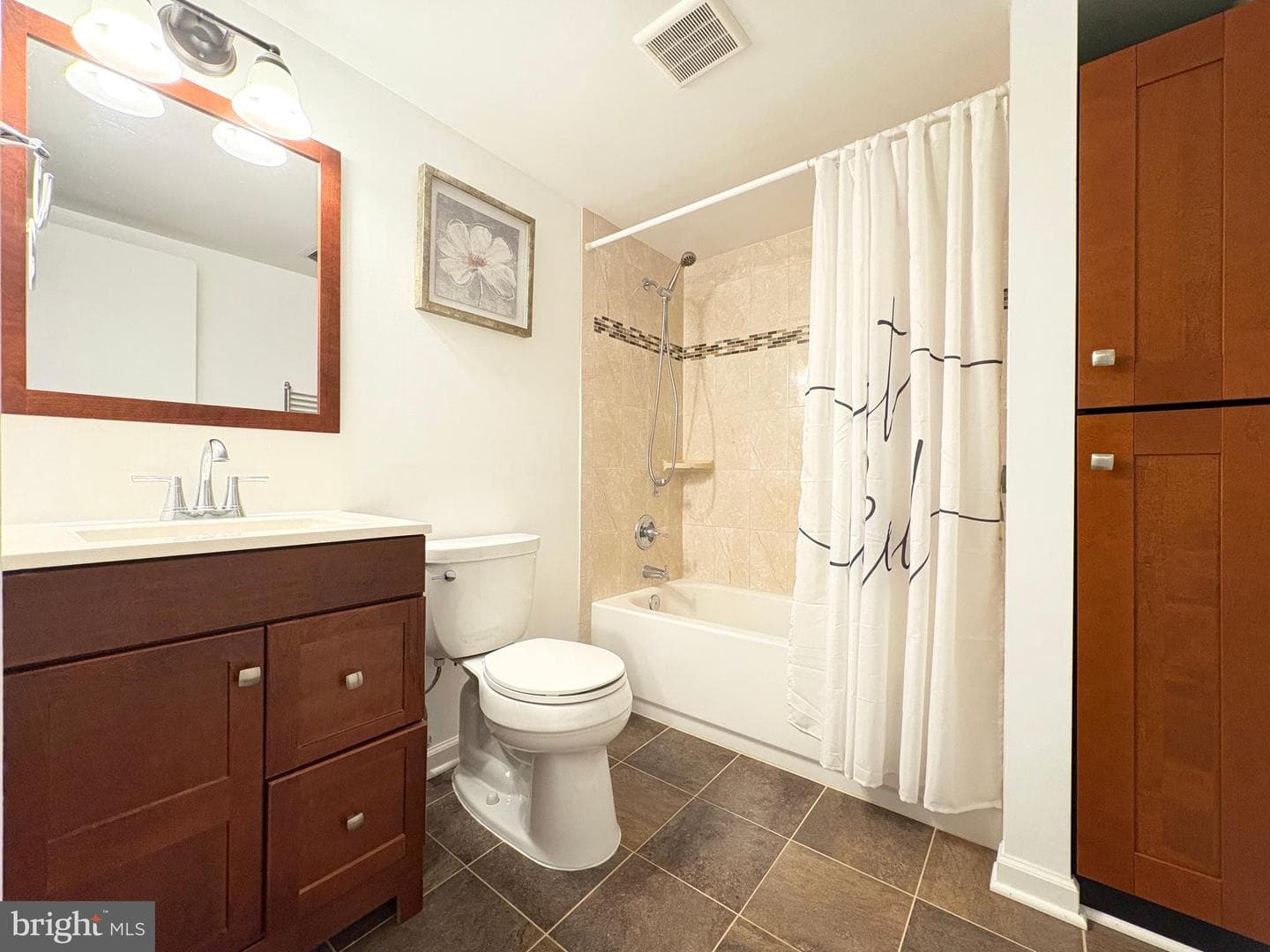 8900 Wilson Avenue photo 10