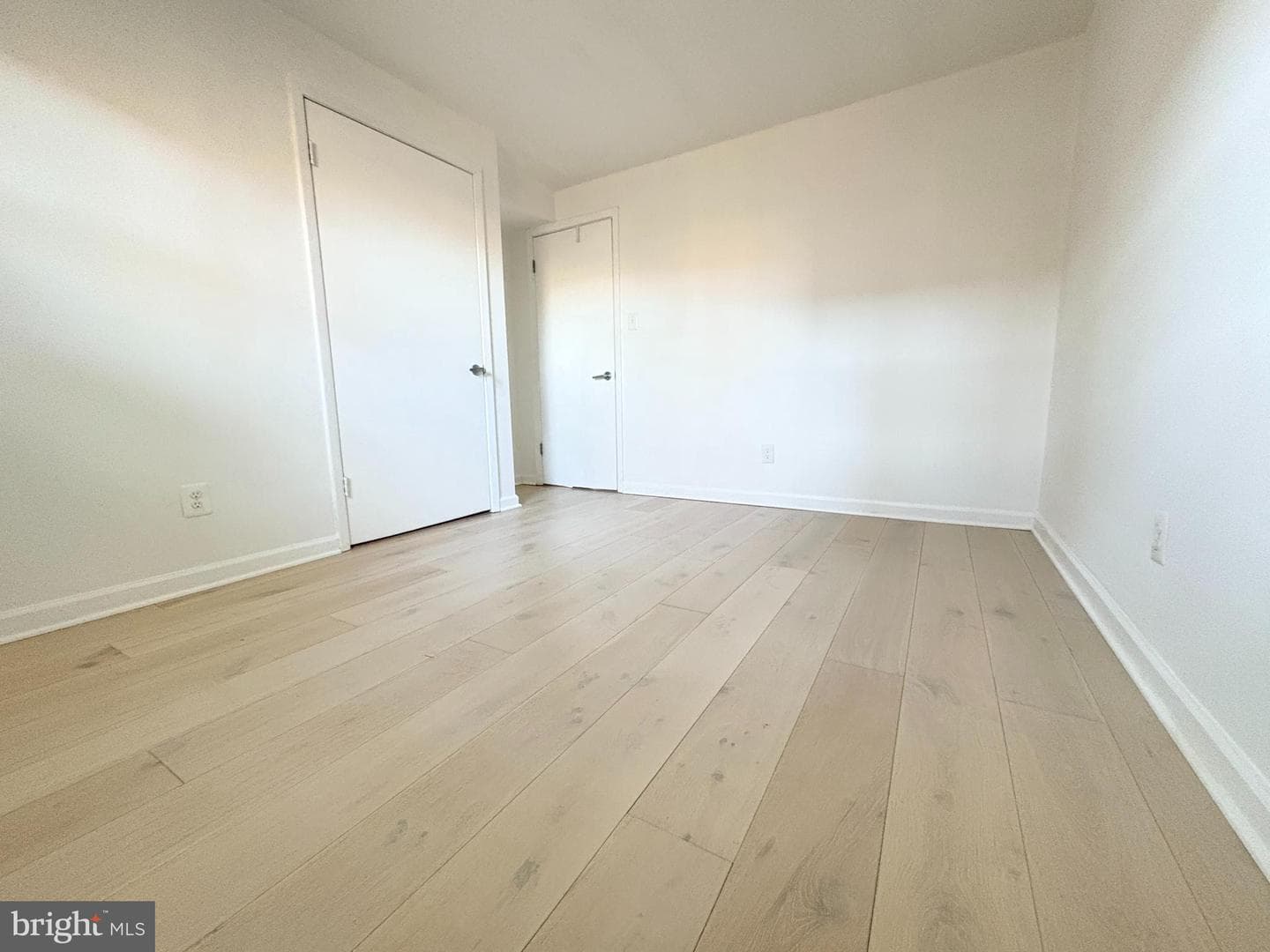 8900 Wilson Avenue photo 22
