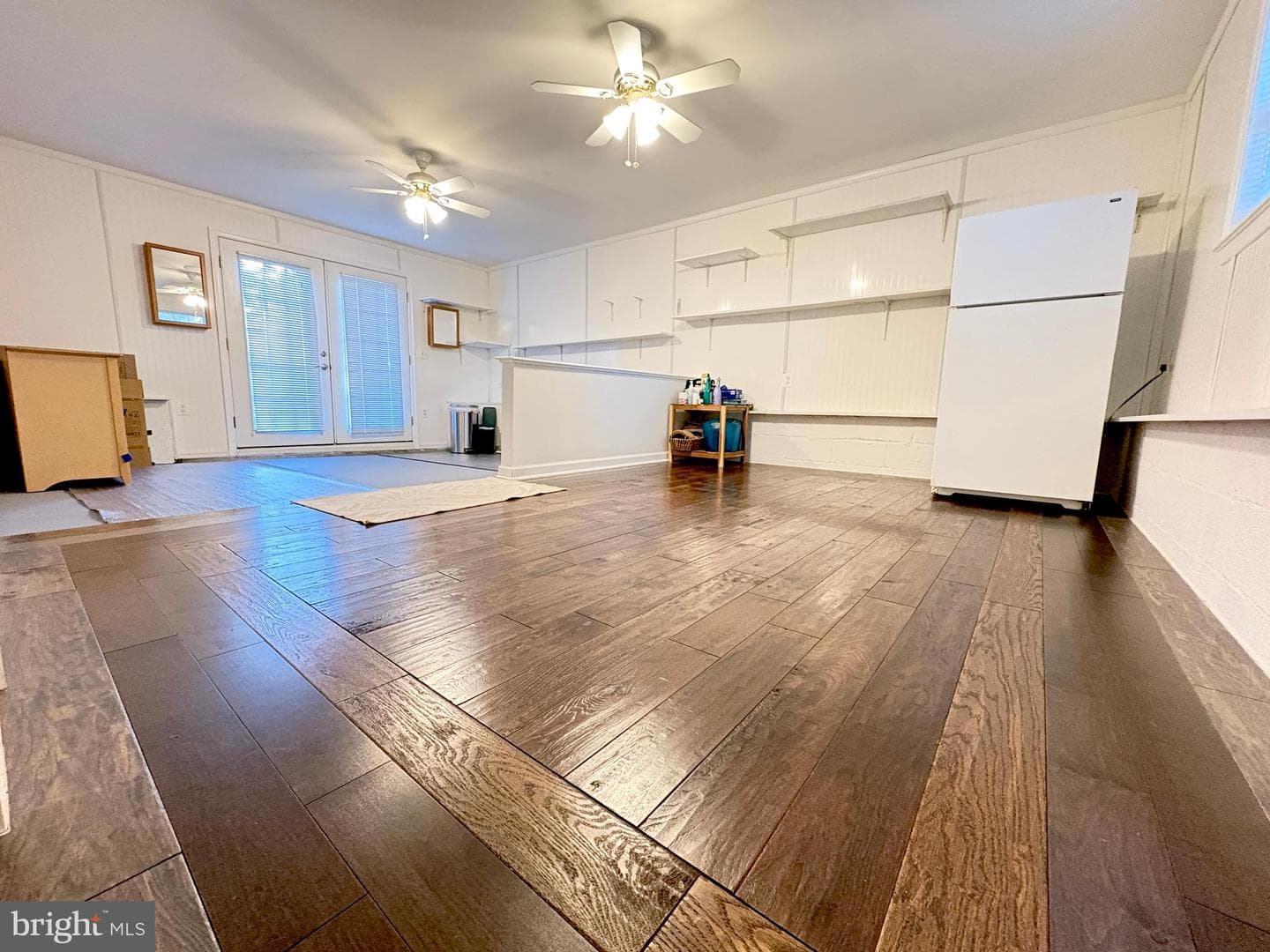 8900 Wilson Avenue photo 26