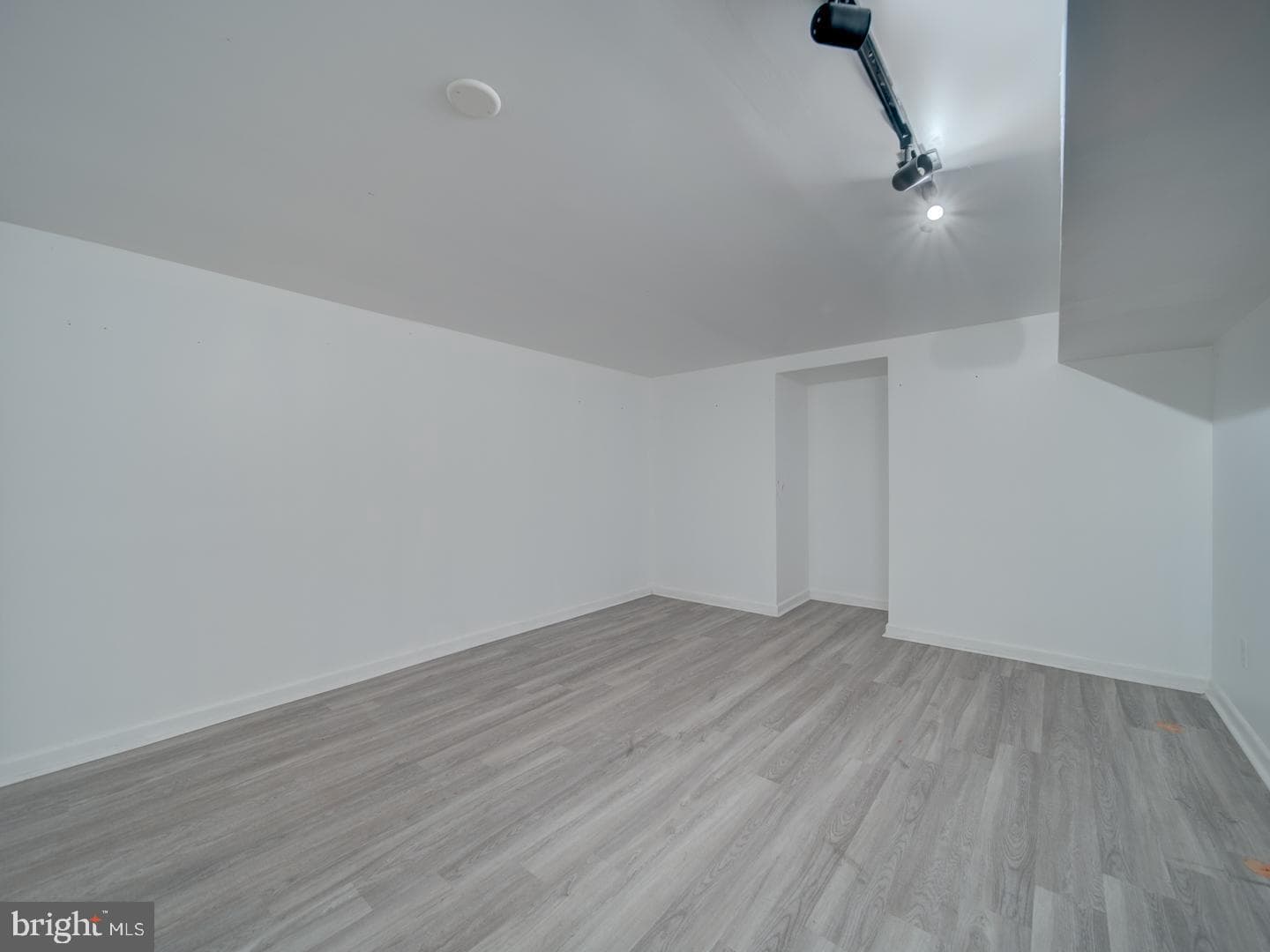 9618 Clover Hill Road photo 56