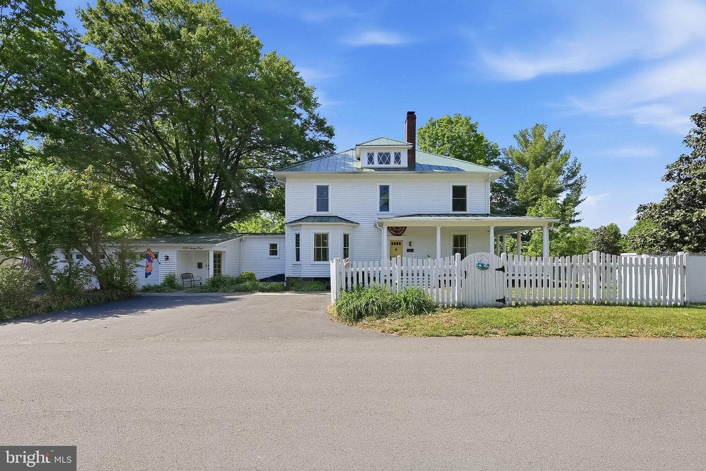 9026 Sudley Road photo 47