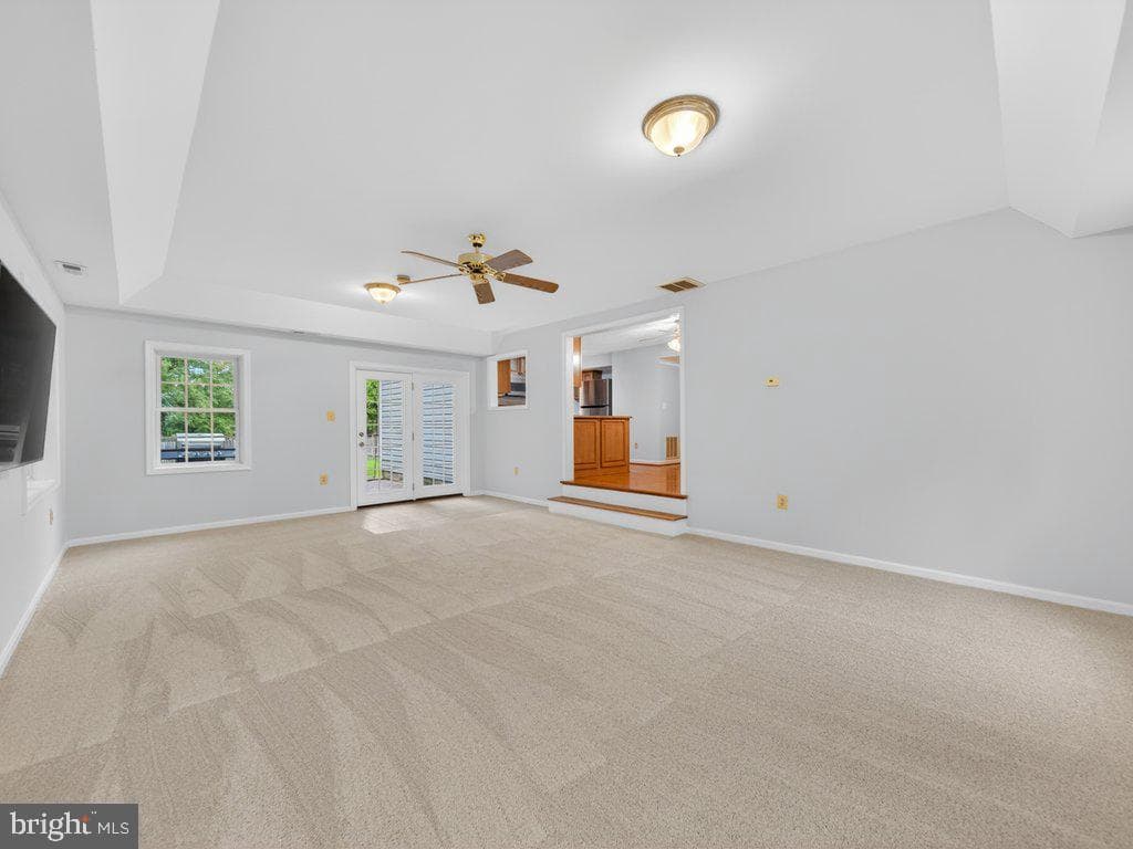 9136 Karlo Street photo 29