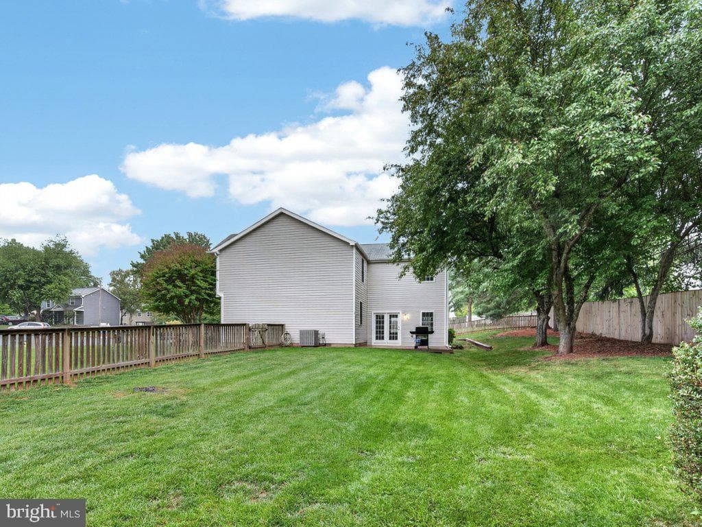 9136 Karlo Street photo 58