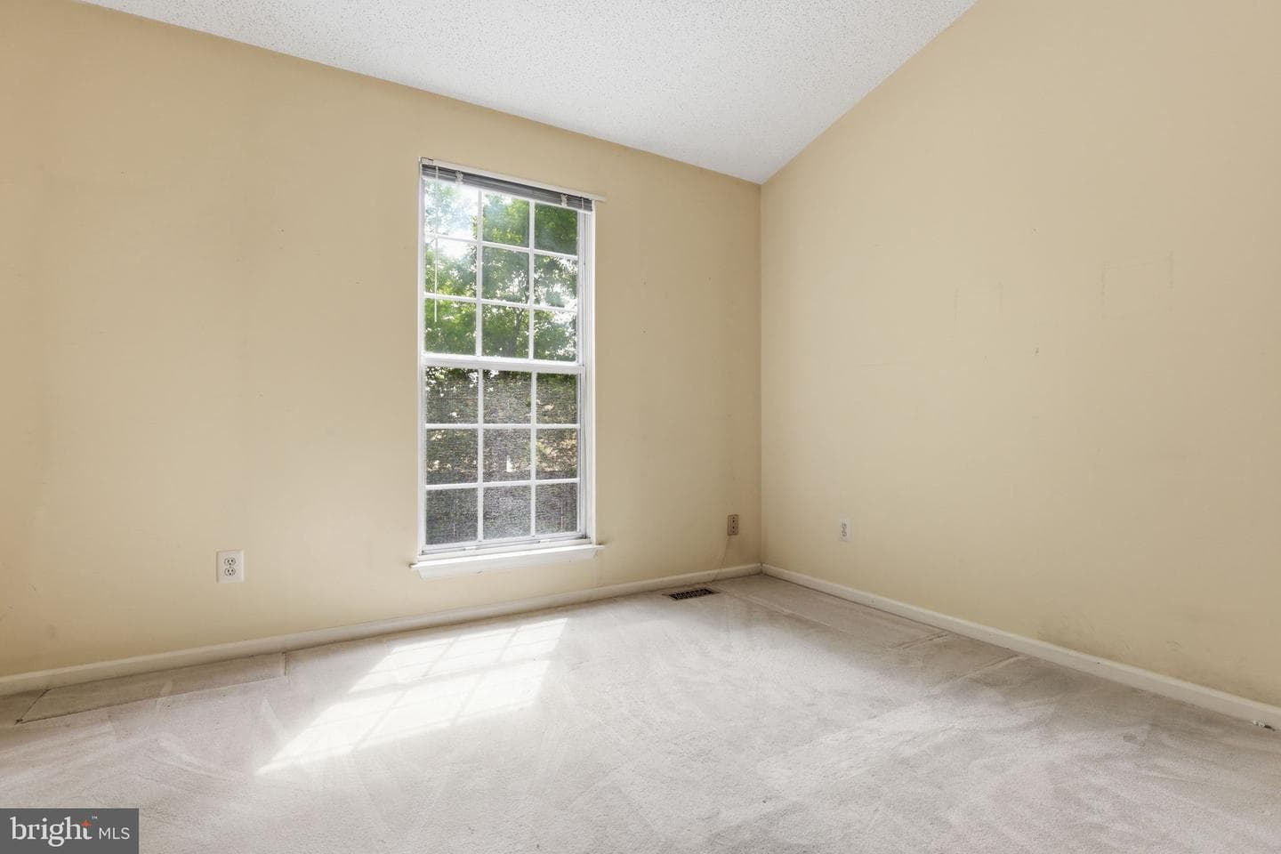 8560 Yoder Street photo 23