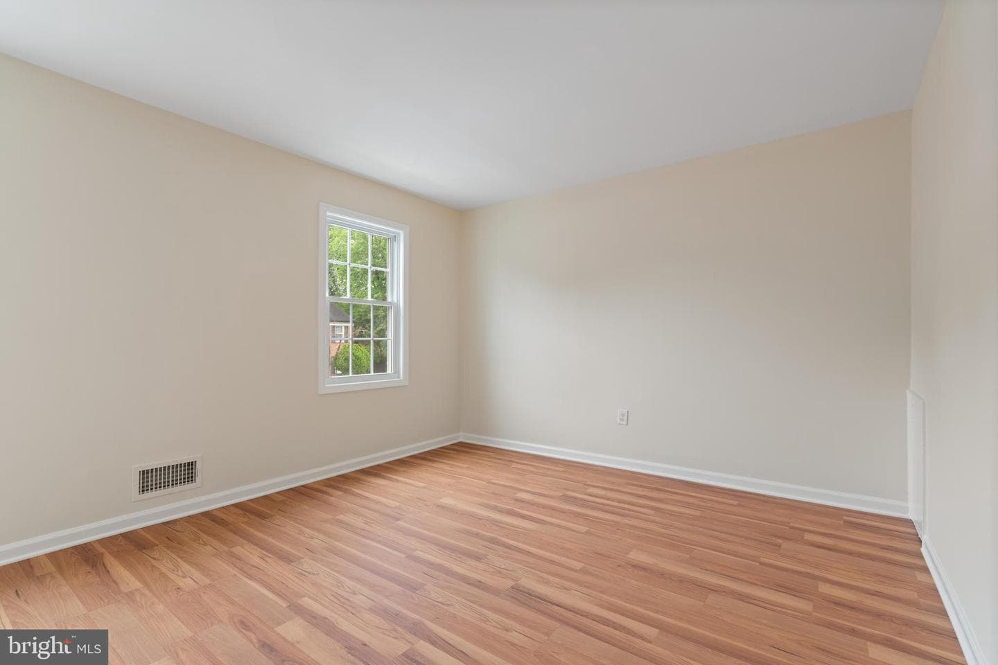 9292 Taney Road photo 17