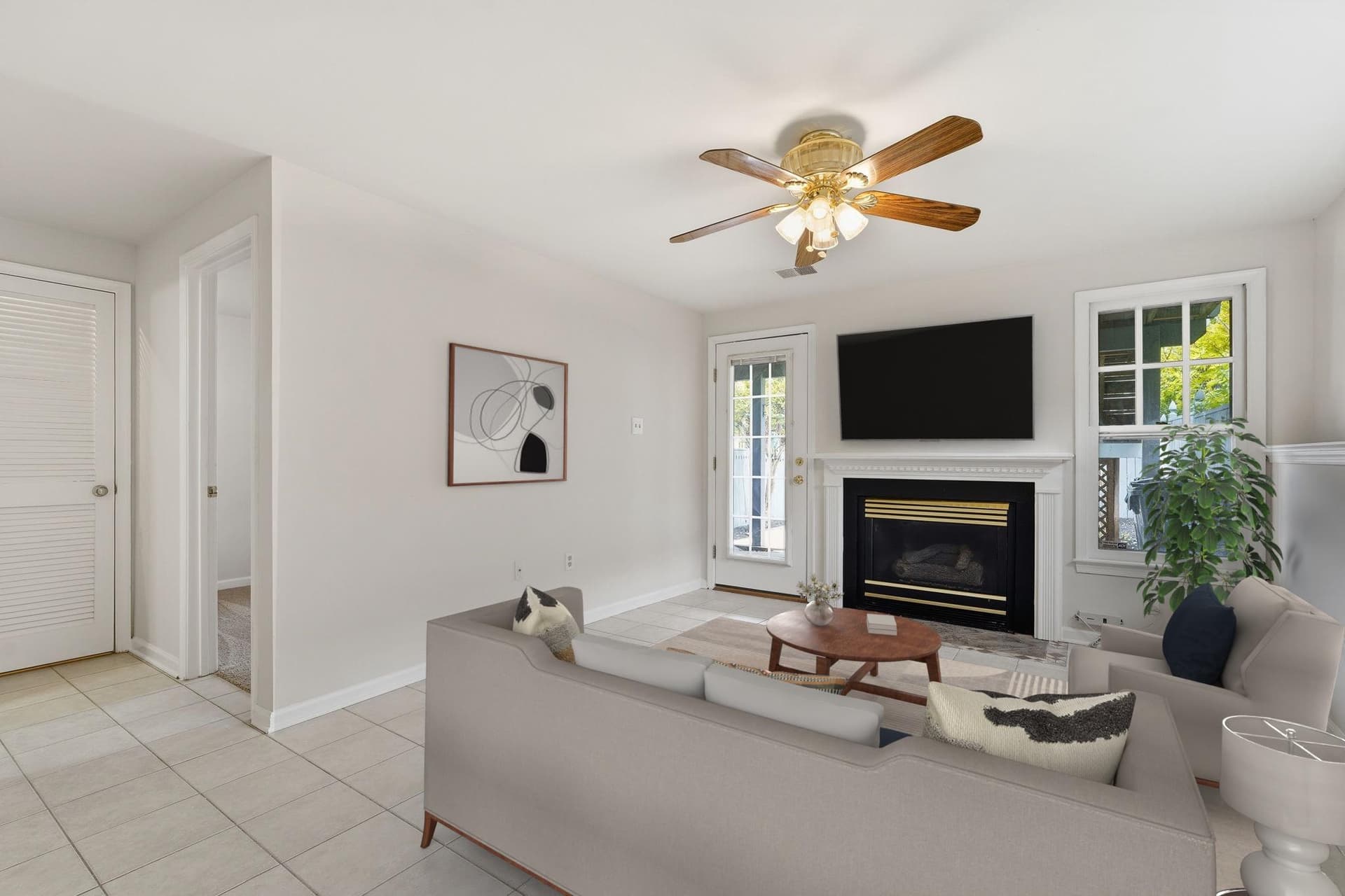 9279 Caladium Drive photo 10