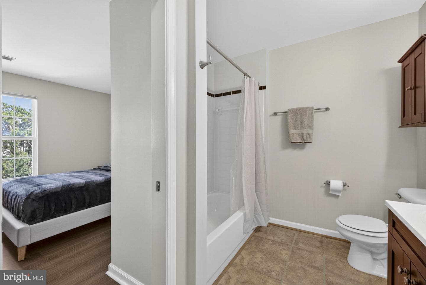 9320 Garst Drive photo 32