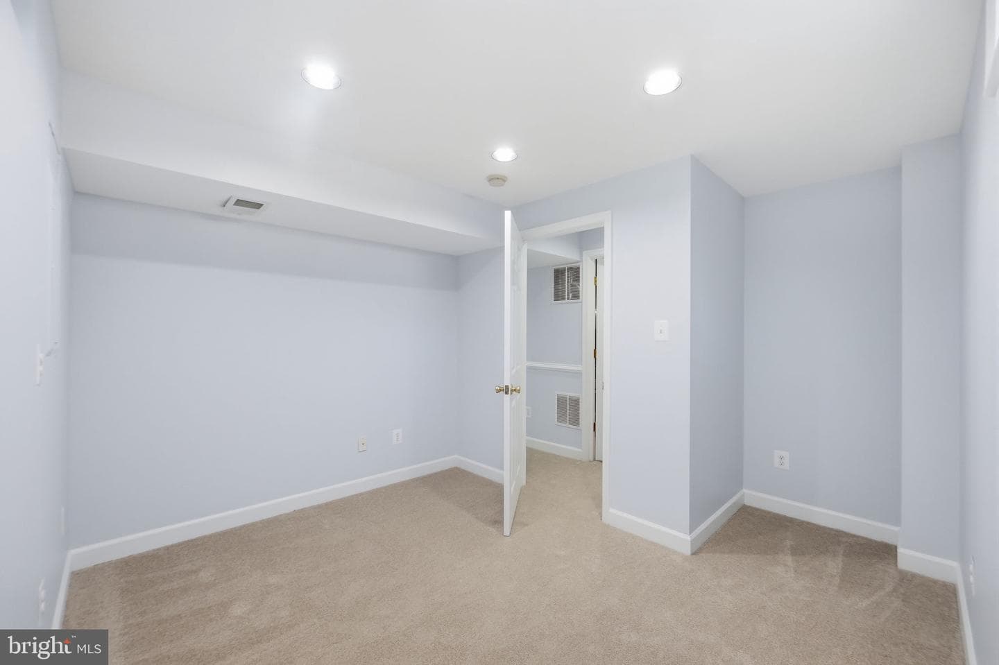9608 Waterford Drive photo 45