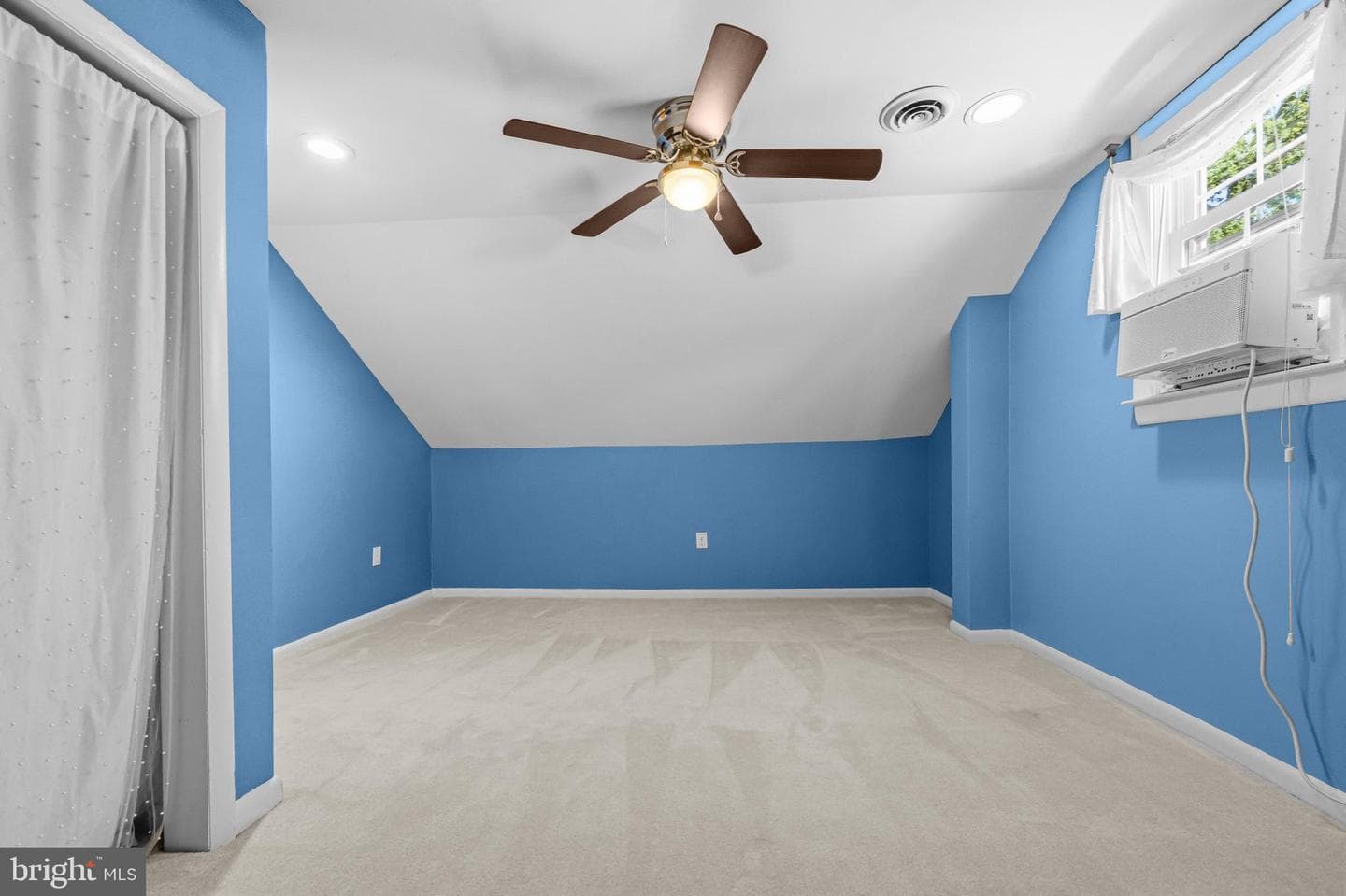 9304 Stuart Avenue photo 32