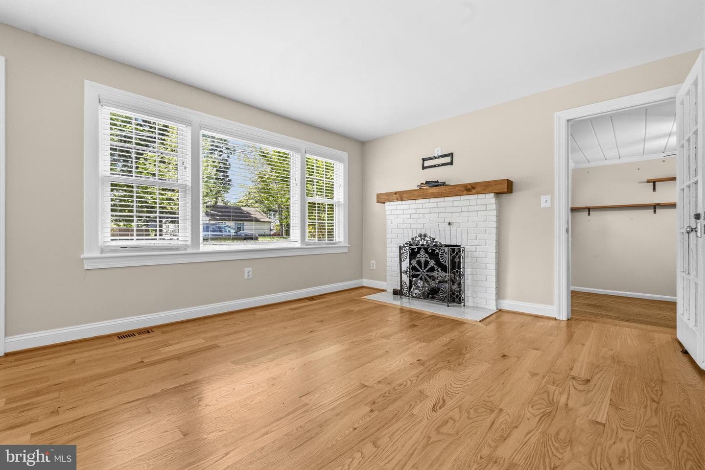 9304 Stuart Avenue photo 7