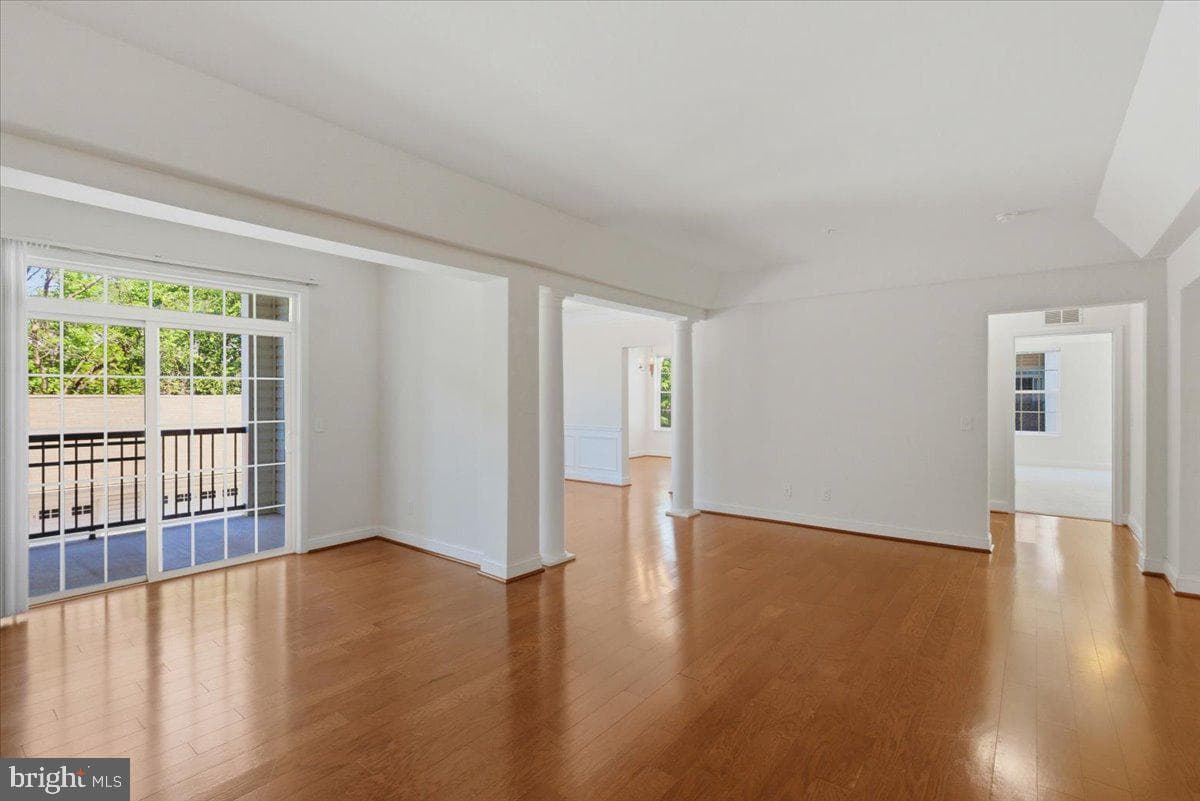 9204 Charleston Drive #207 photo 3