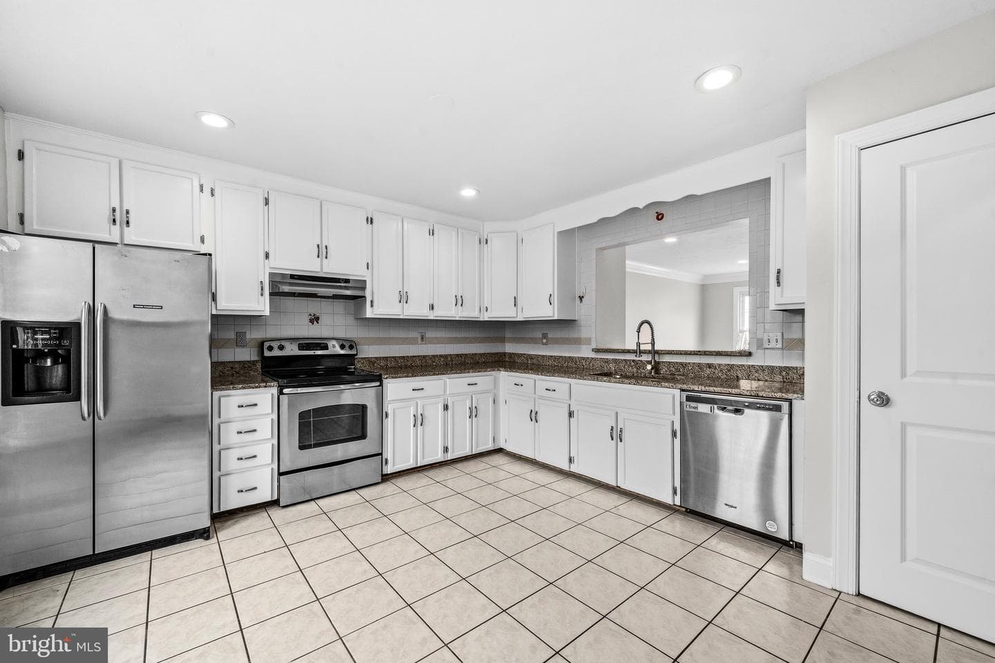8956 Cannon Ridge Drive photo 8