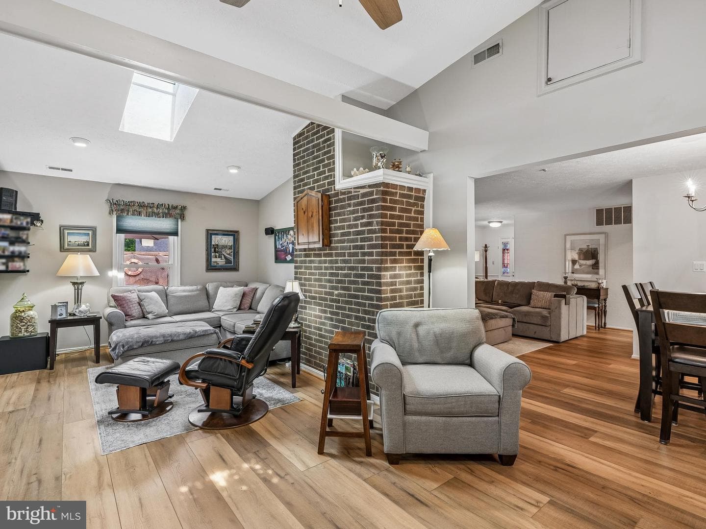9954 Mallow Street photo 17