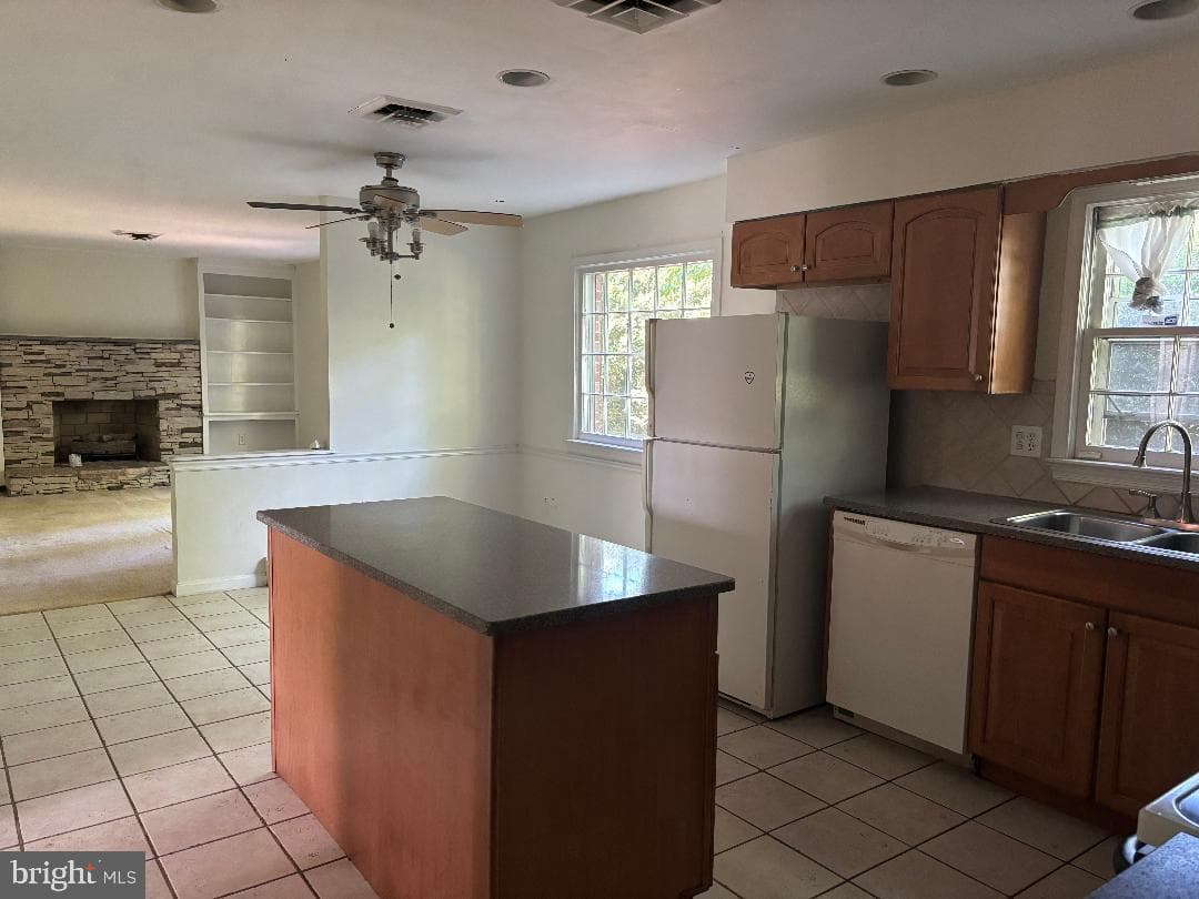 9423 Robnel Avenue photo 4