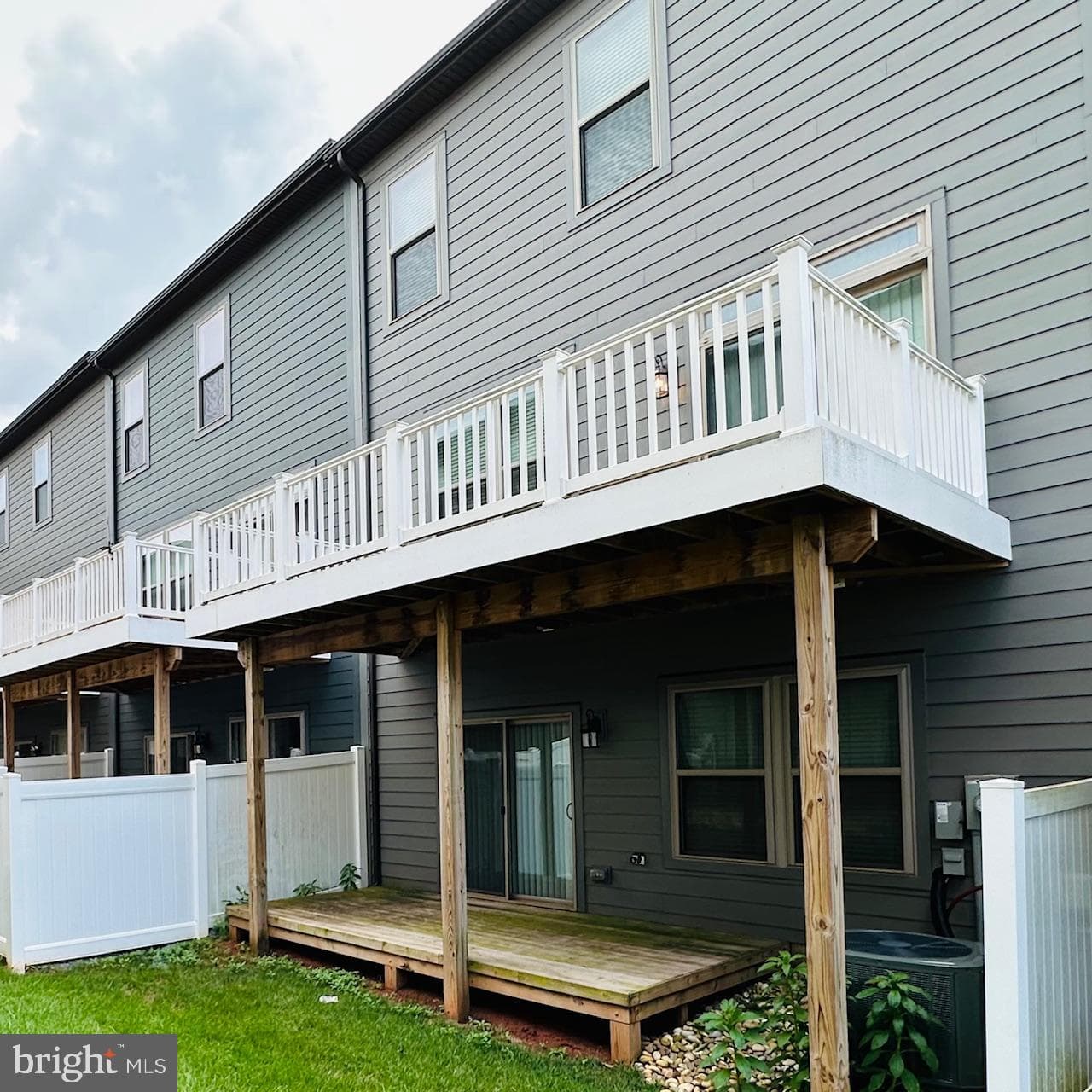 9925 Hopkins Loop photo 27