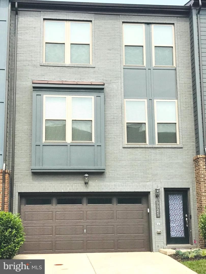 9925 Hopkins Loop photo 32