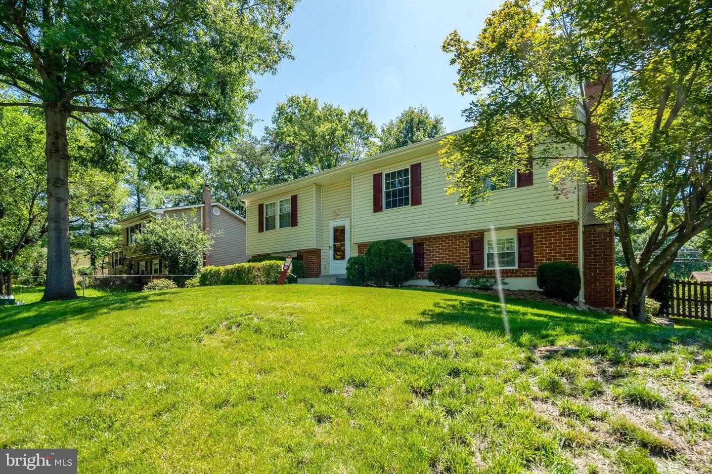 9231 Landgreen Street photo 3