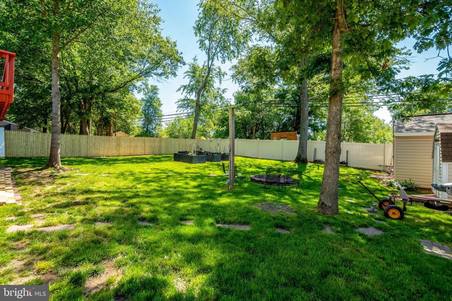 9231 Landgreen Street photo 48