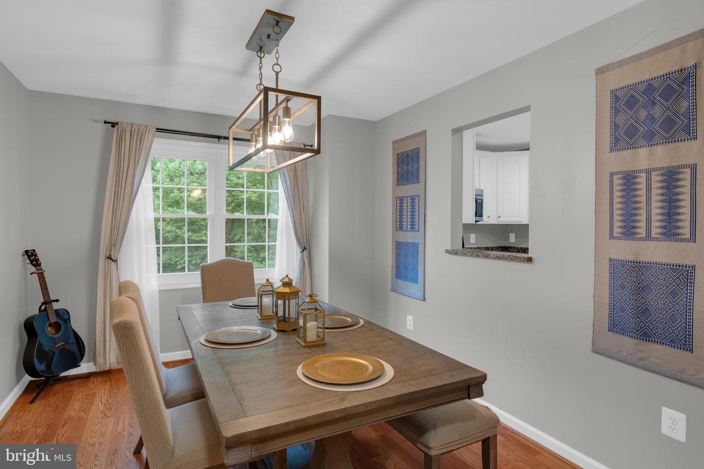 8683 Point Of Woods Drive photo 13