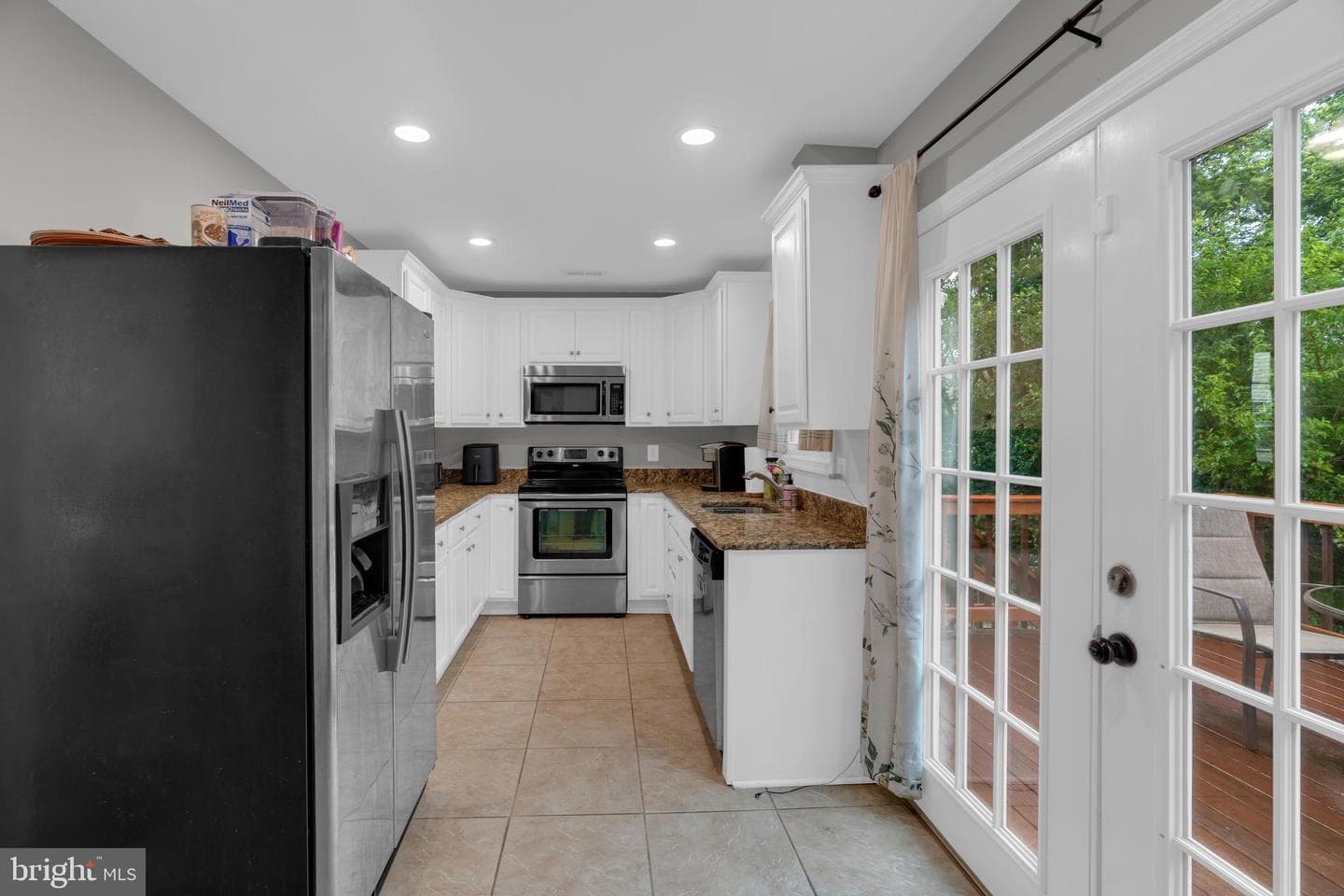 8683 Point Of Woods Drive photo 21