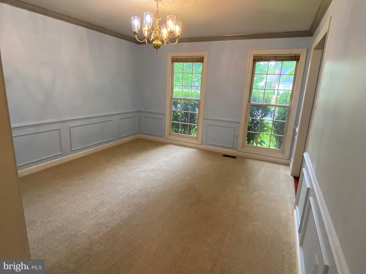 9621 Bainbridge Court photo 4