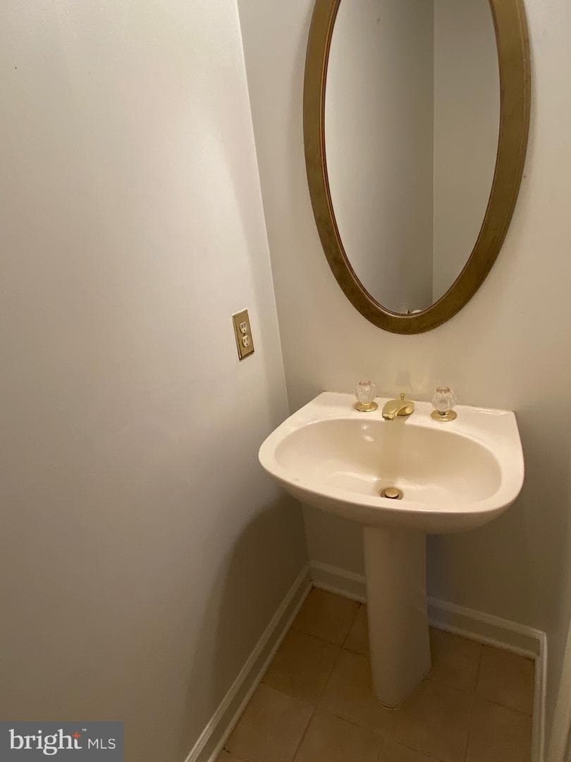 9621 Bainbridge Court photo 9