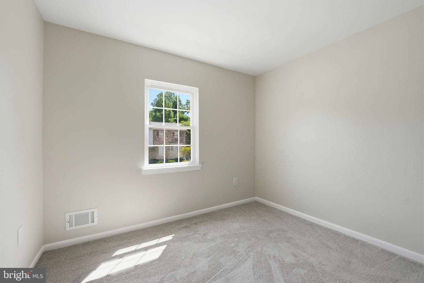 9020 Old Hickory Court photo 12