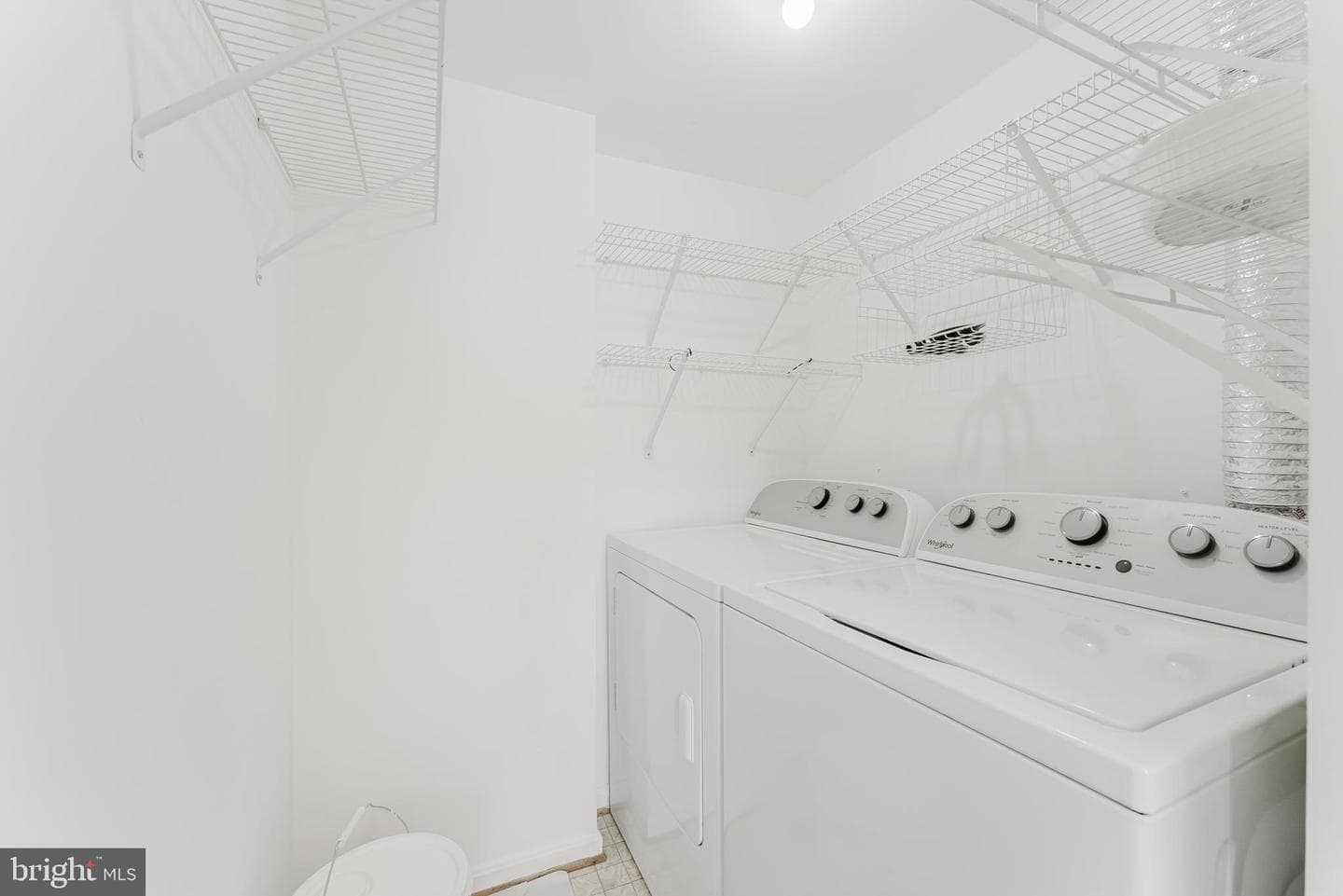 8696 Carlton Drive photo 14