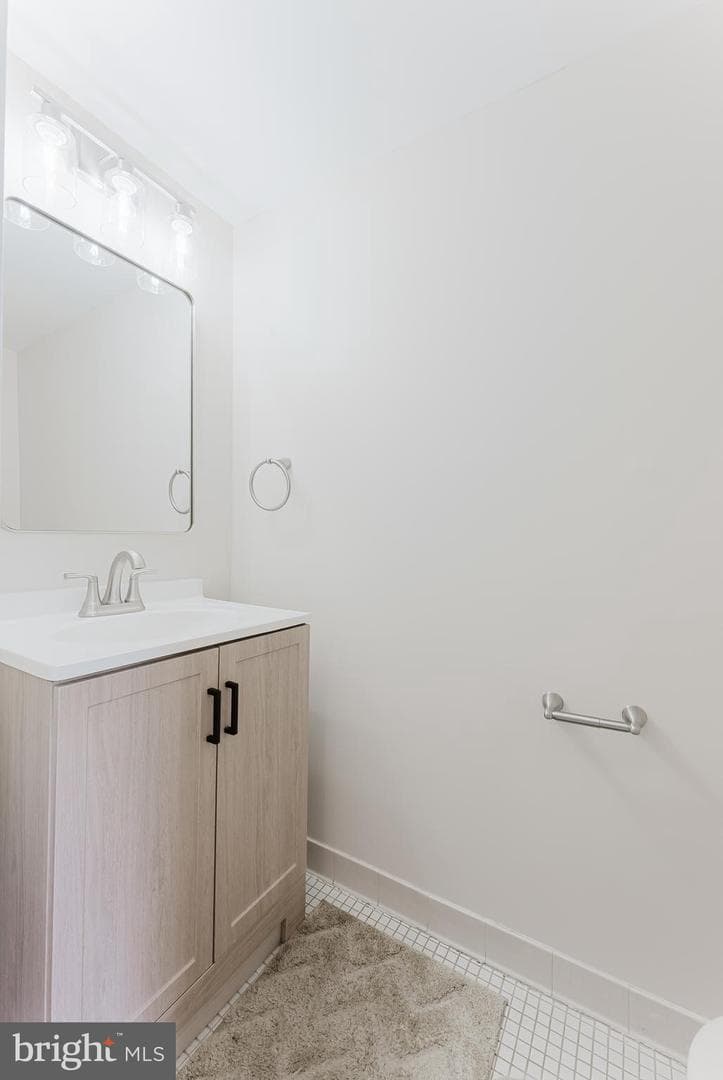 8696 Carlton Drive photo 15