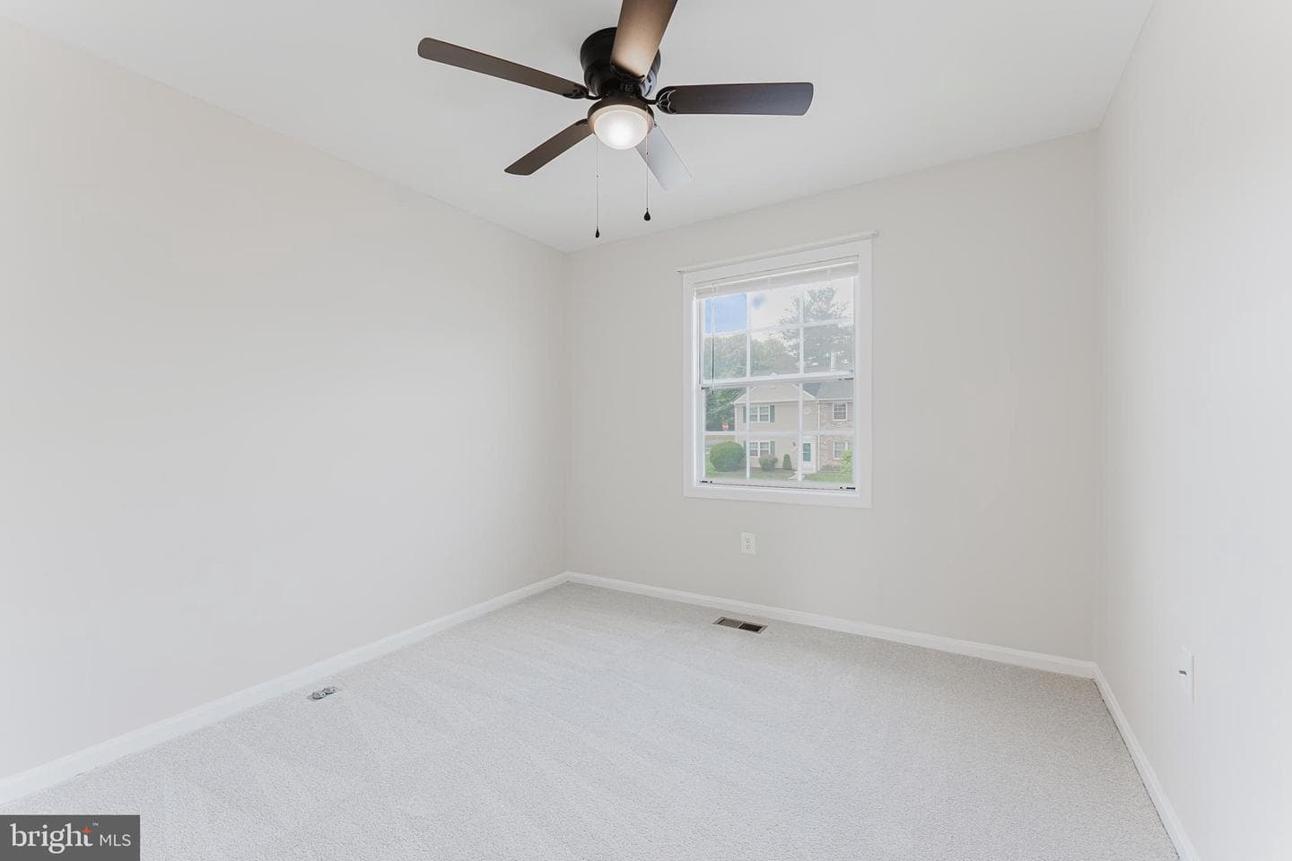 8696 Carlton Drive photo 28