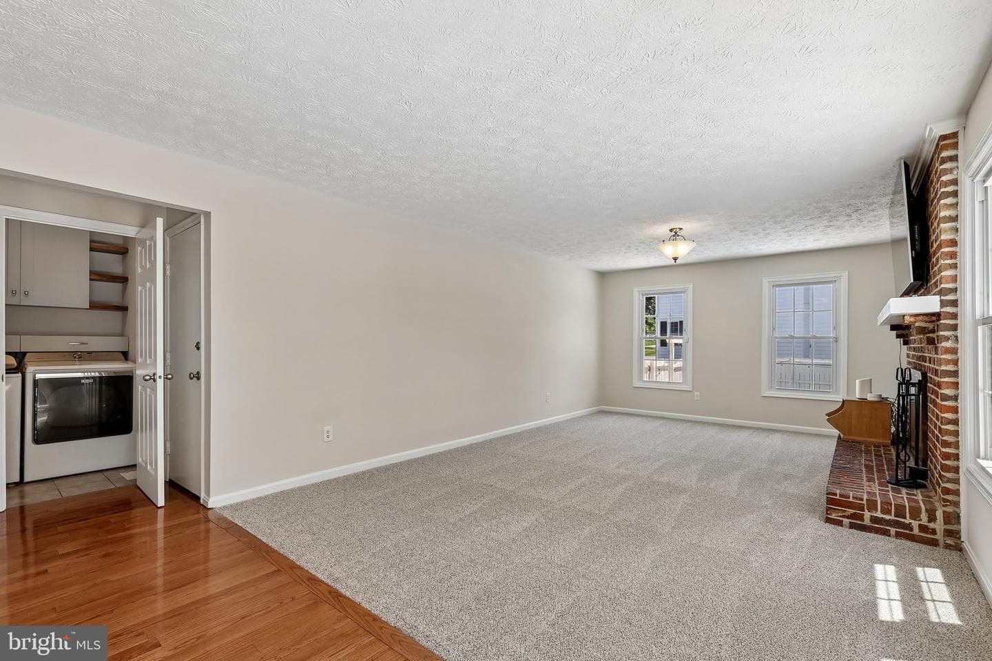 10409 Sorrell Drive photo 12