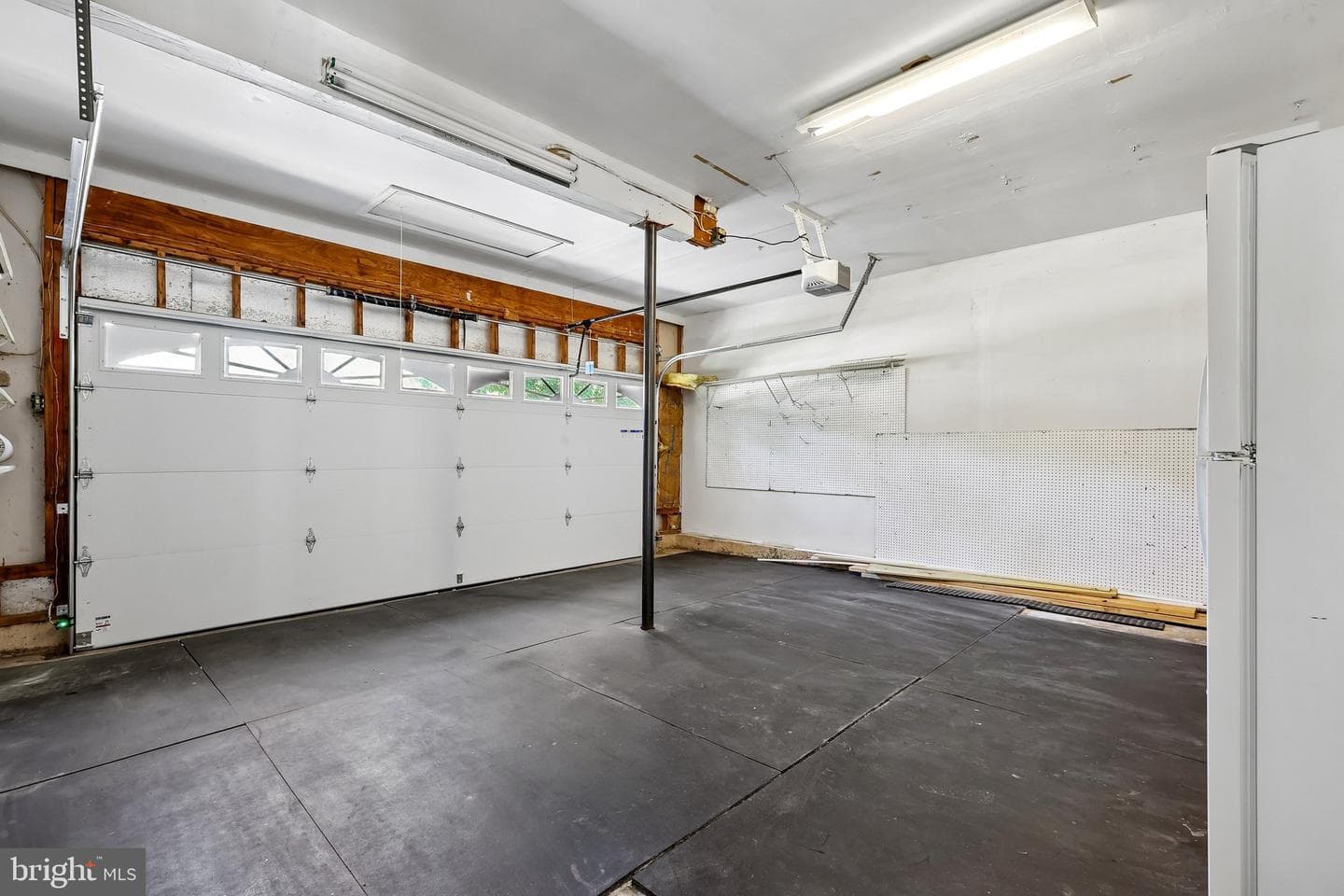 10409 Sorrell Drive photo 15