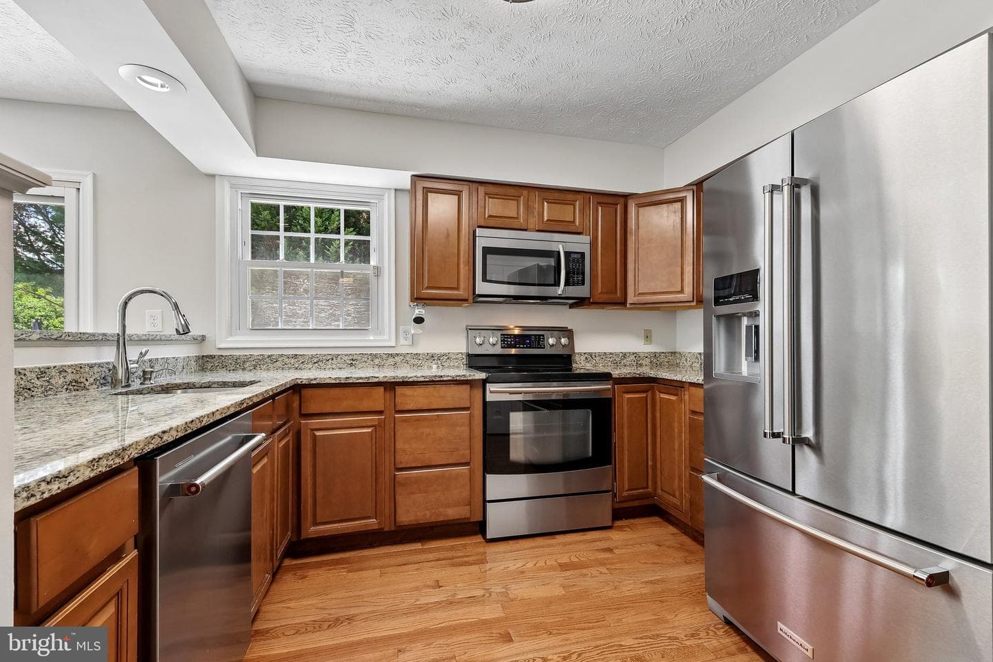 10409 Sorrell Drive photo 9