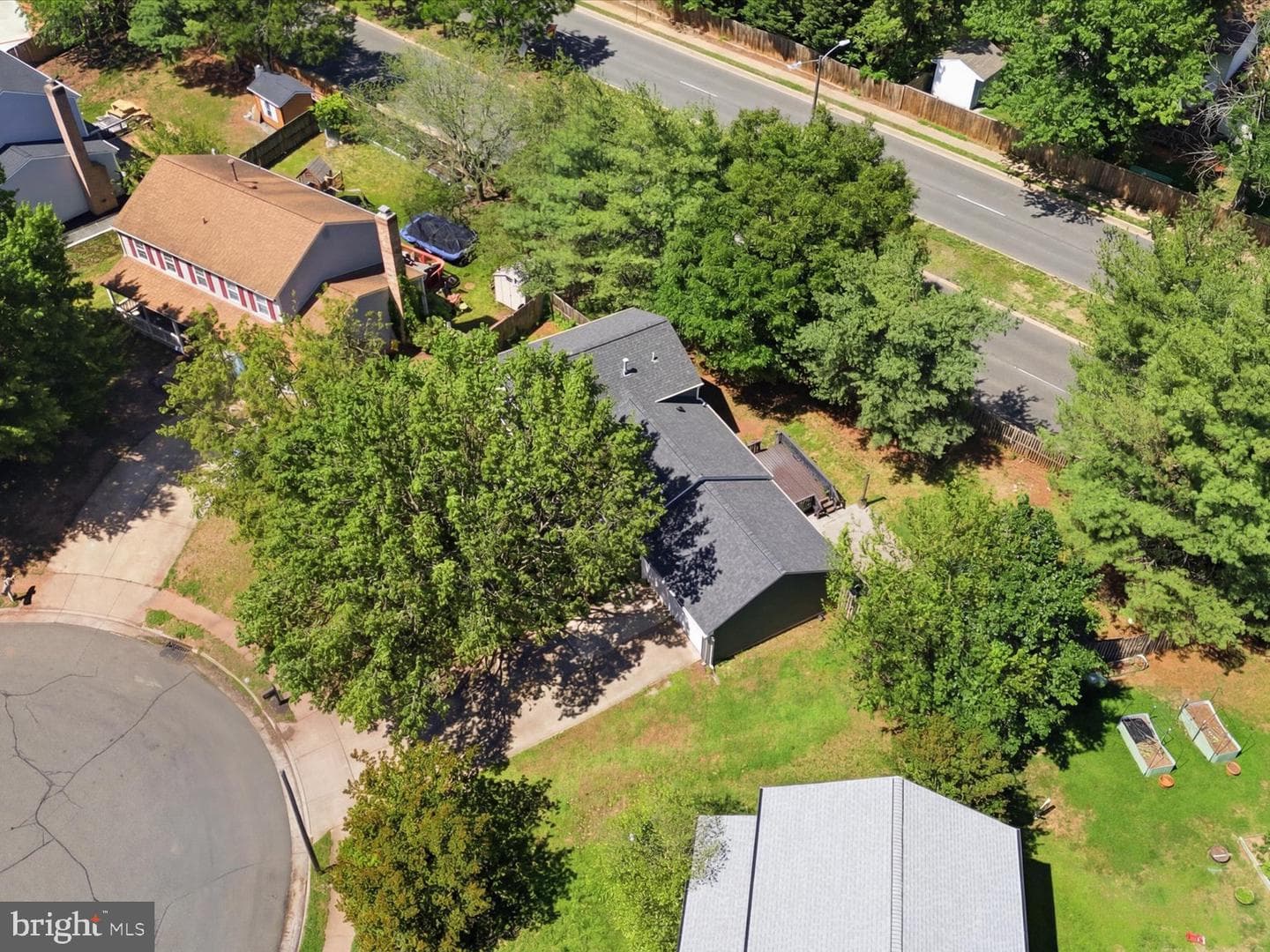 10323 Amberleigh Court photo 30