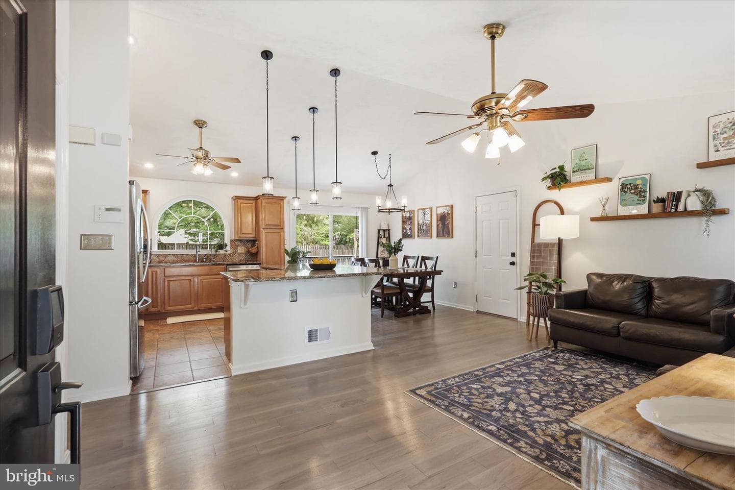 10323 Amberleigh Court photo 5