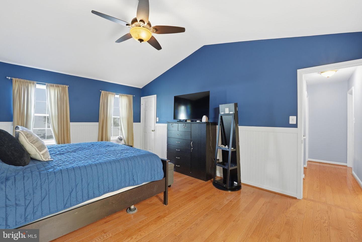 10275 Racquet Circle photo 13